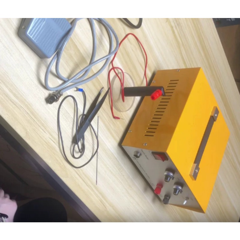 Laser Soldering Machine Handheld - 100A Punktschweißmaschine, tragbares, kleines Laserschweißgerät für